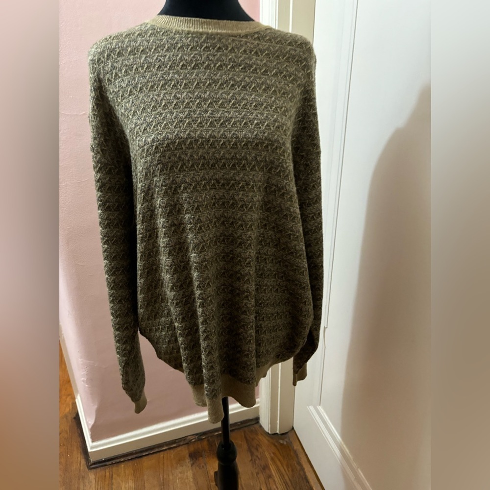 Vintage Made In USA Northern Isles Grandpa Sweater Tan Brown Men's Size Large